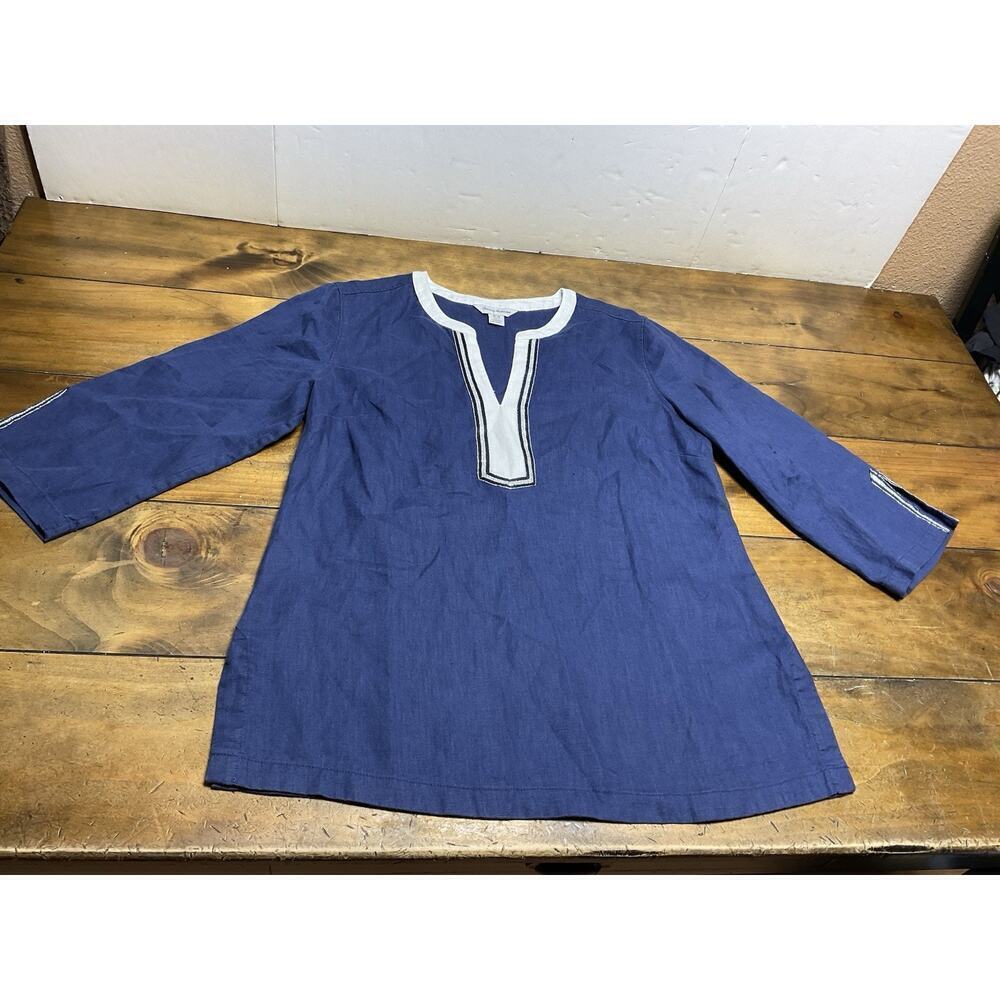 Tommy Bahama Women’s Blue Tunic Blouse Adorned With Silver Threading Sz M Linen